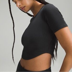 lululemon hold tight cropped t shirt
